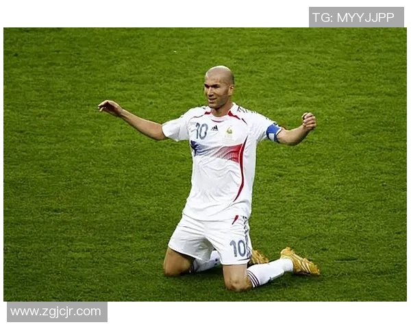 4月4日出生的足球巨星盘点:这些球员在绿茵场上创造了辉煌成就 4月4日出生的足球巨星盘点:这些球员在绿茵场上创造了辉煌成就